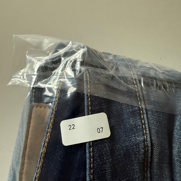 BKE Women's Boot Cut Jeans - Dark Blue - Picture 12 of 12